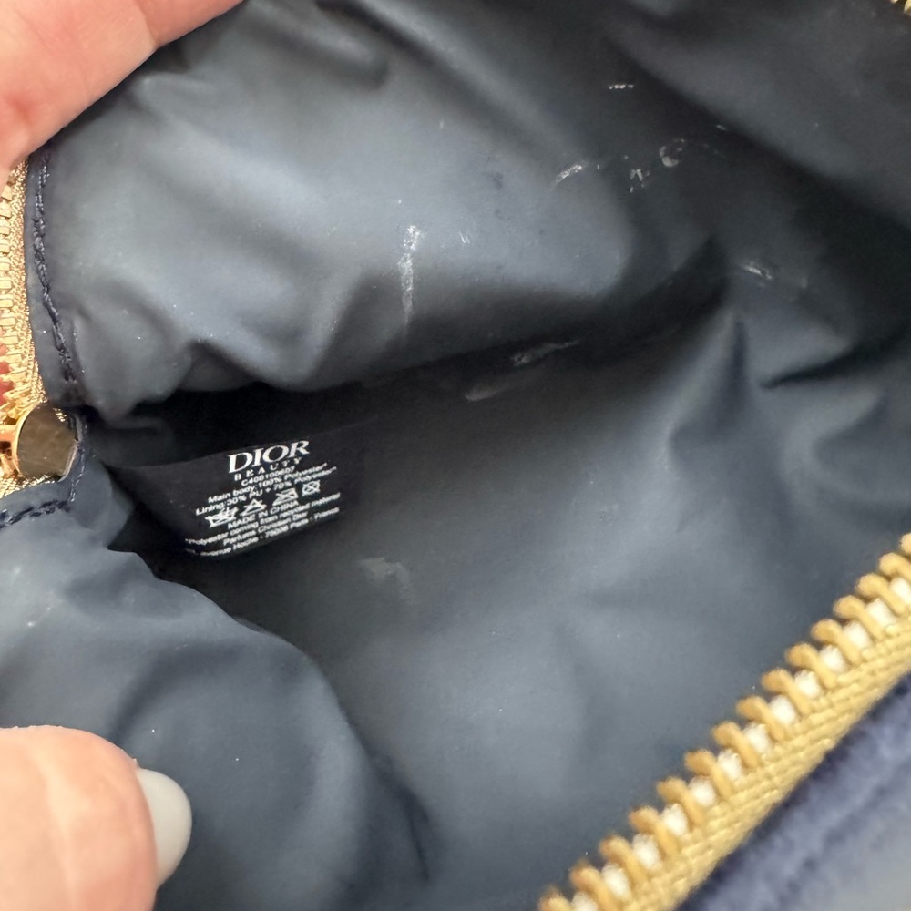 Dior Midnight Blue Velvet Cosmetic Bag - Picture 4 of 4